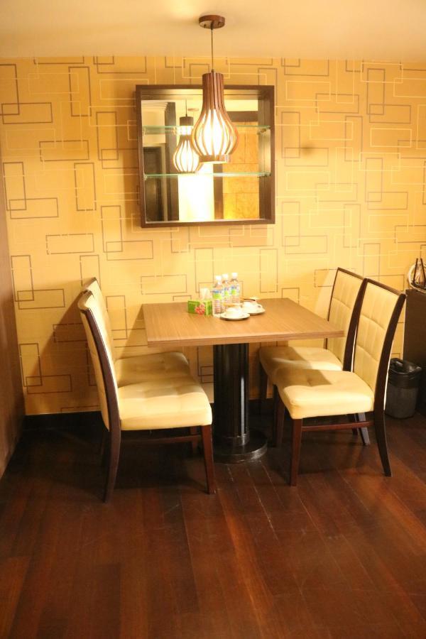 Raintree Resort Suites Petaling Jaya Buitenkant foto